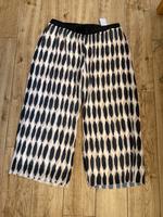 Culotte Hose/Plisseehose /Cartoon /Betty Barclay/Größe 40 Kreis Ostholstein - Stockelsdorf Vorschau