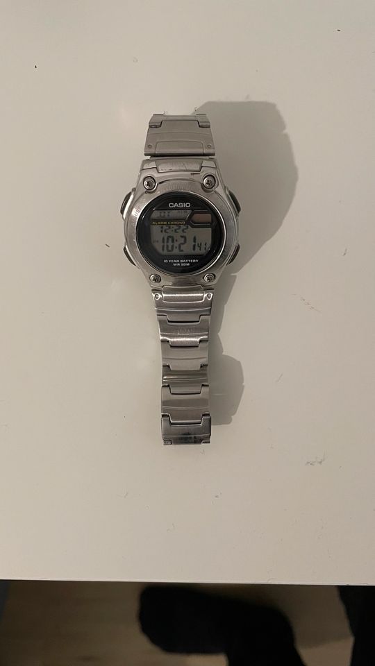 Casio Uhr Wasserdicht Alarm in Hannover