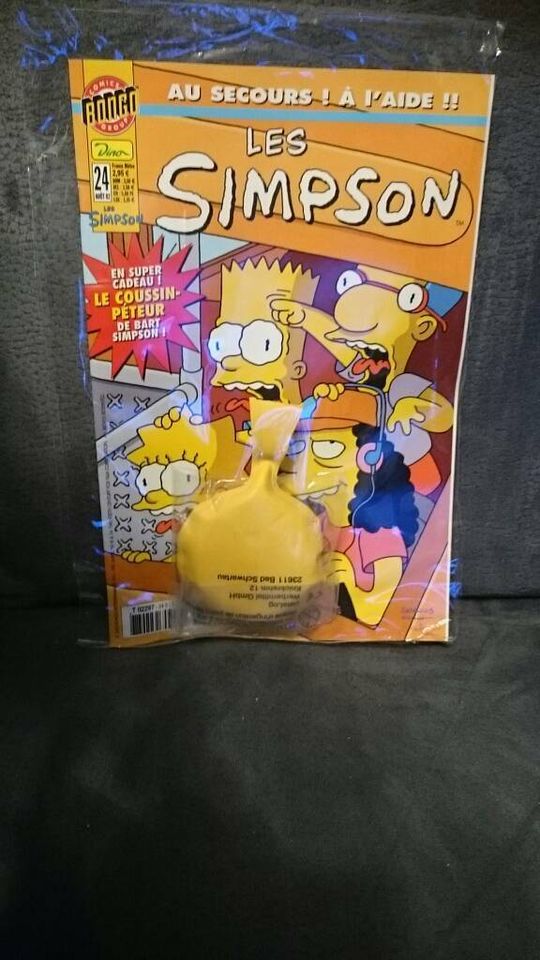 Simpsons Comics Jahrgang 2001/2002 Französische Ausgaben! in Kleinblittersdorf