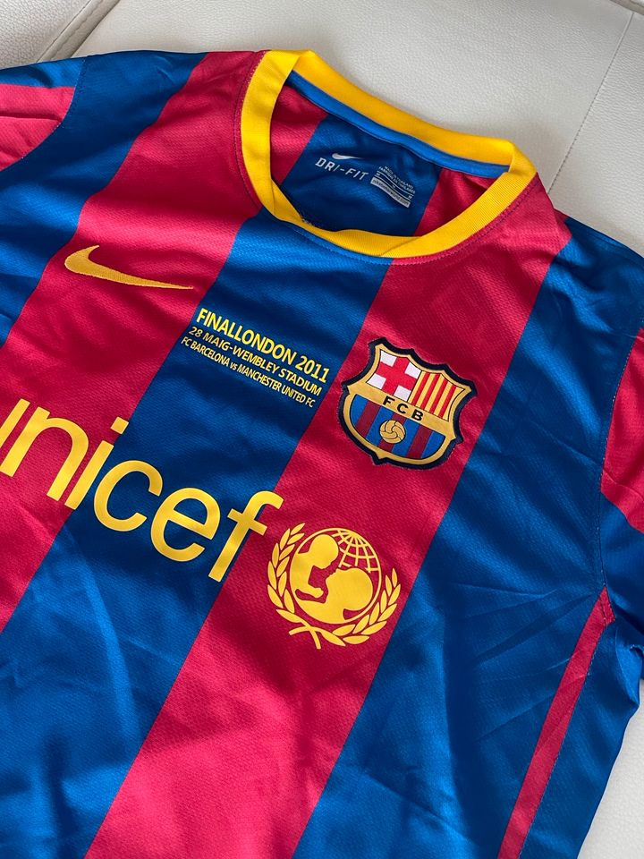 Messi Gr. L FC Barcelona UCL FINAL 2011 Retro Fussballtrikot in Jestetten