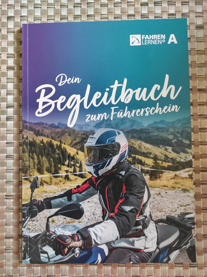 Fahrschul-Buch Motorrad A / A1 / A2  unbenutzt in Elz