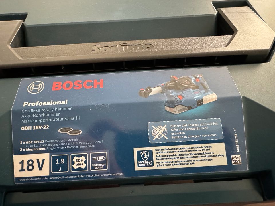 Bosch Professional 18V System Akku-Bohrhammer in Bonn