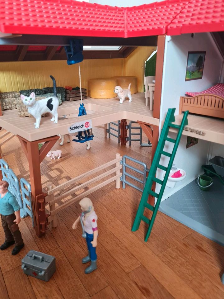 Schleich Bauernhaus mit Stall in Stuttgart