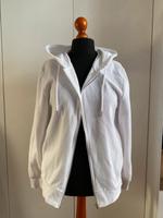 Weiße Strickjacke mit Kapuze und Reißverschluss Dresden - Striesen-Süd Vorschau