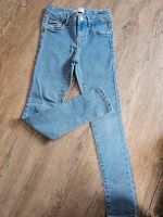 Mädchen Jeans von Kids Only Größe 128 Niedersachsen - Wolfsburg Vorschau