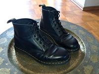 Dr Martens, 6-Loch Wuppertal - Barmen Vorschau