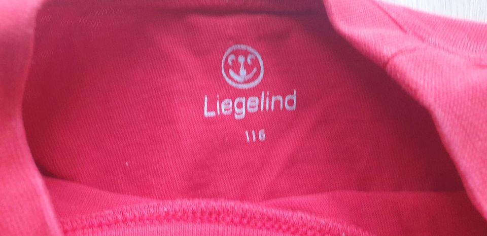 T-Shirt rot Gr. 116 Liegelind in Germering