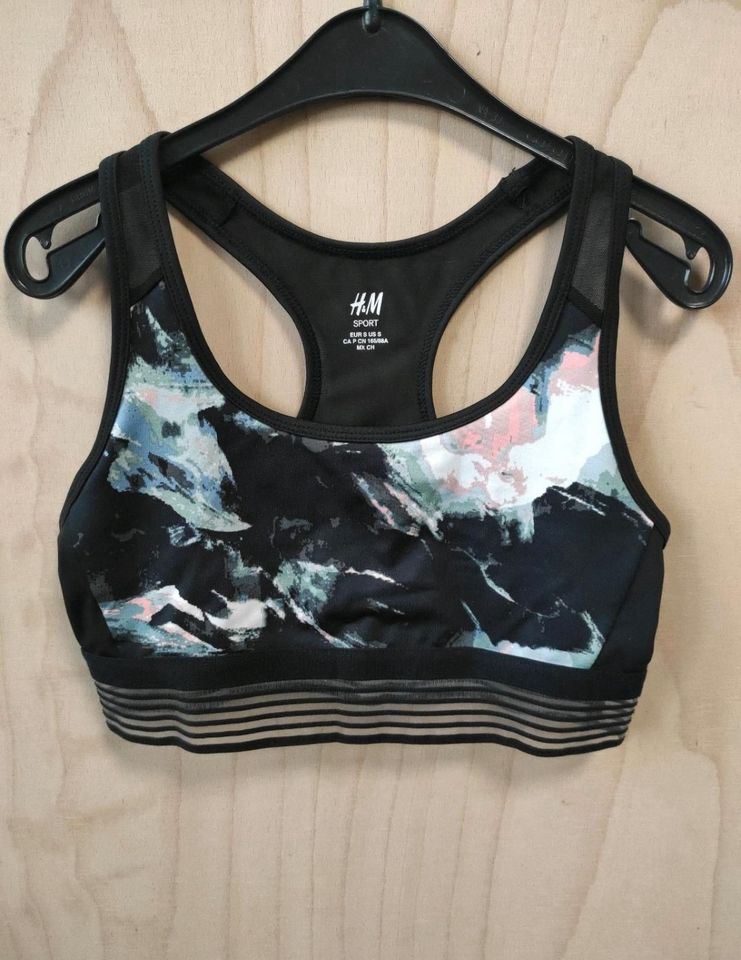 Sport BH Top Shirt H&M Gr. S (schwarz, farbig, transparent) in Bad Saarow