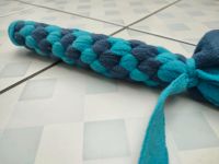 Zergel aus Fleece geflochten, Zerrspielzeug, blau/türkis, L: 30cm Nordrhein-Westfalen - Erftstadt Vorschau