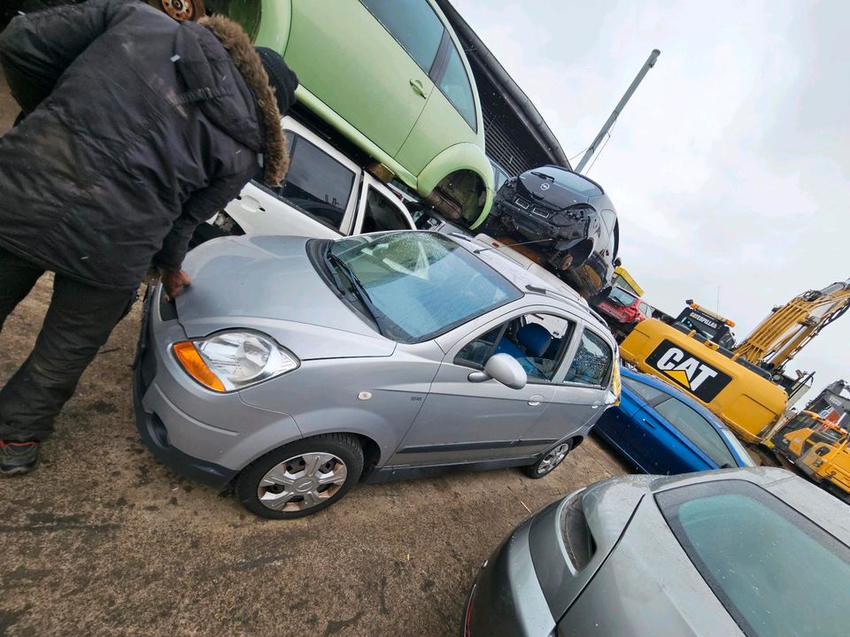 Chevrolet Matiz  schlchtFest.  Ersatzteile ab 10€ in Bremen