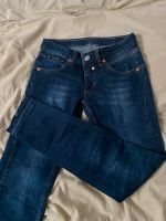 Dunkelblaue Jeans, HERRLICHER, XS/S, 26 Nordrhein-Westfalen - Bünde Vorschau