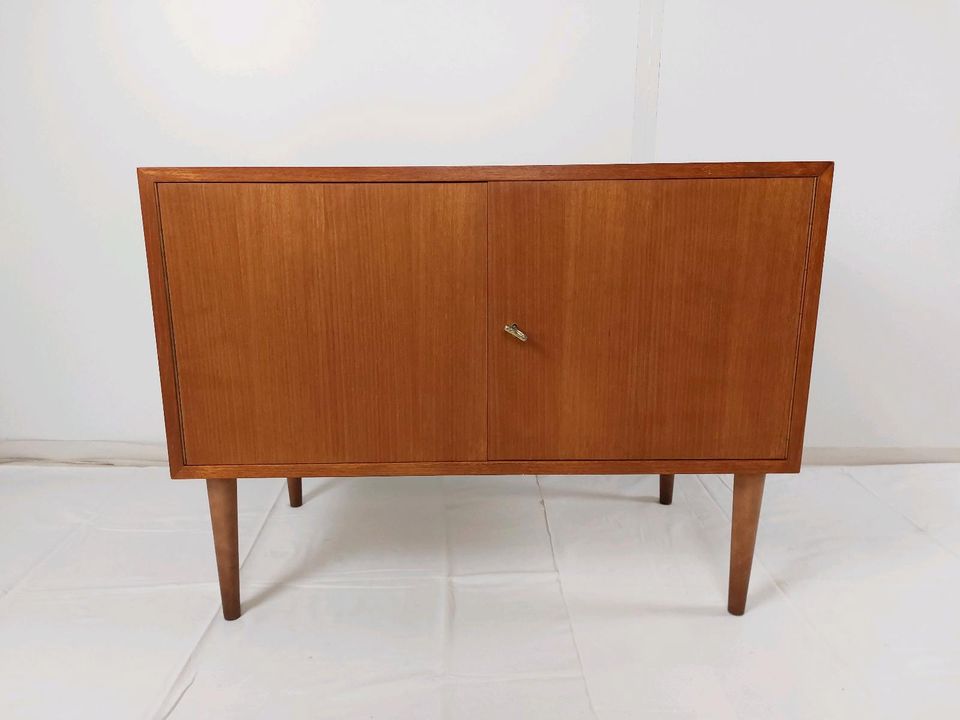 Kommode,  kleines Sideboard Teak vintage, retro, 50er,60er in Regensburg