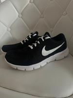 Nike Damenschuhe Sneaker Schuhe Rheinland-Pfalz - Zweibrücken Vorschau