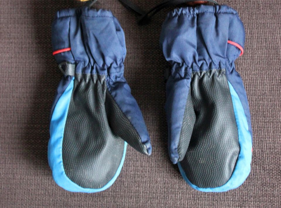 Handschuhe Kinder Fäustlinge Winter Gr. 3,5 lupilu in Bielefeld