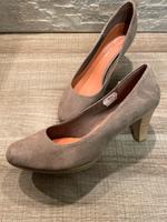 NEU Schuhe High Heels Pumps Damen beige Marco Tozzi 42 (eher 41) Bayern - Konradsreuth Vorschau