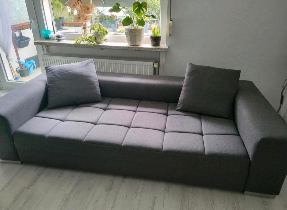 Sofa-/Schlafliege gebraucht in Top Zustand in Langenhagen