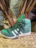 Biete mehrere Schöne  Damen Sneakers Vans Nike Adidas Reebok  usw Köln - Köln Dellbrück Vorschau