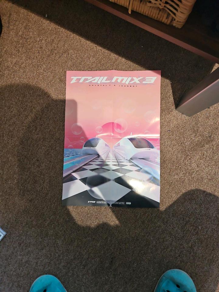 Crystal F & Johnboy "Trail-Mix 3" Bundle. CD, T-Shirt, Sticker... in Kabelsketal