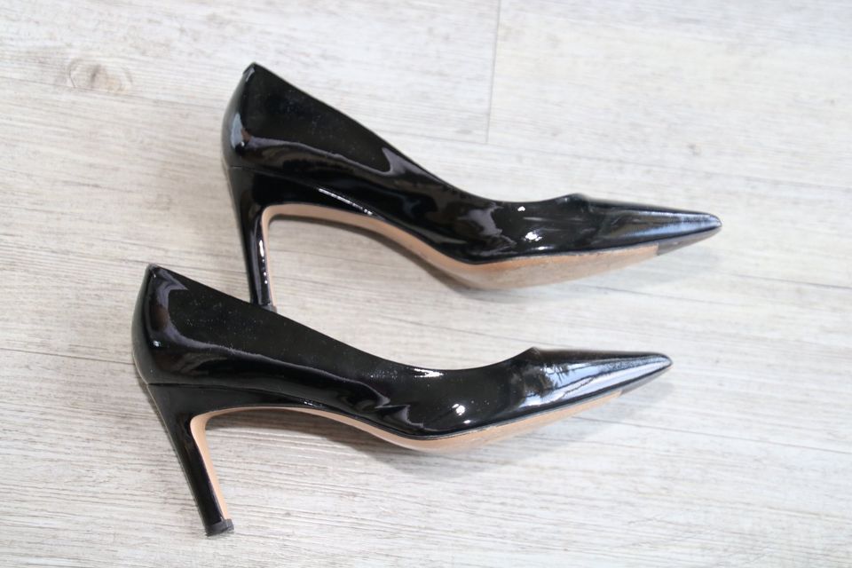 Max Mara Pumps schwarz Lack Leder Gr. 39 in Hamburg