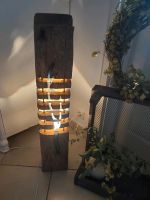 Selbstgebaute Stehlampe aus Eichenbalken Niedersachsen - Cuxhaven Vorschau