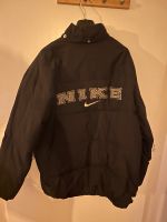 Nike Vintage Jacke Frankfurt am Main - Westend Vorschau