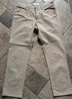 BRAX Hose Männer beige Gr. 50 bzw 34/32 wie neu Bayern - Abensberg Vorschau