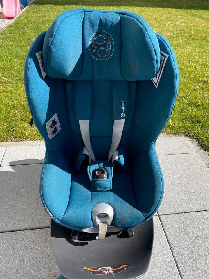 Cybex Kindersitz - Sirona Z i-Size Plus mit Basisstation in Taufkirchen