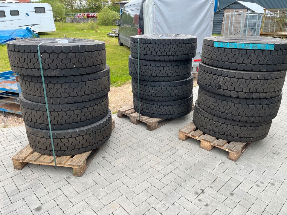 315/70R22.5 154/150L Bridgestone LKW Reifen Allwetter DOT23 NEU in Kosel