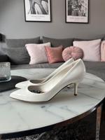 Dolce & Gabbana Pumps 37 Weiß Bunt Schuhe  Blogger Style Schleswig-Holstein - Lübeck Vorschau