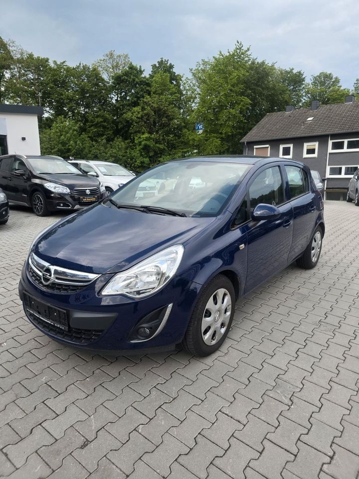 Opel Corsa D Edition in Bochum