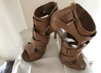 Tolle ZARA RIEMCHEN/ Sandaletten High Heels/ Plateau knöchelhoch Hessen - Zwingenberg Vorschau