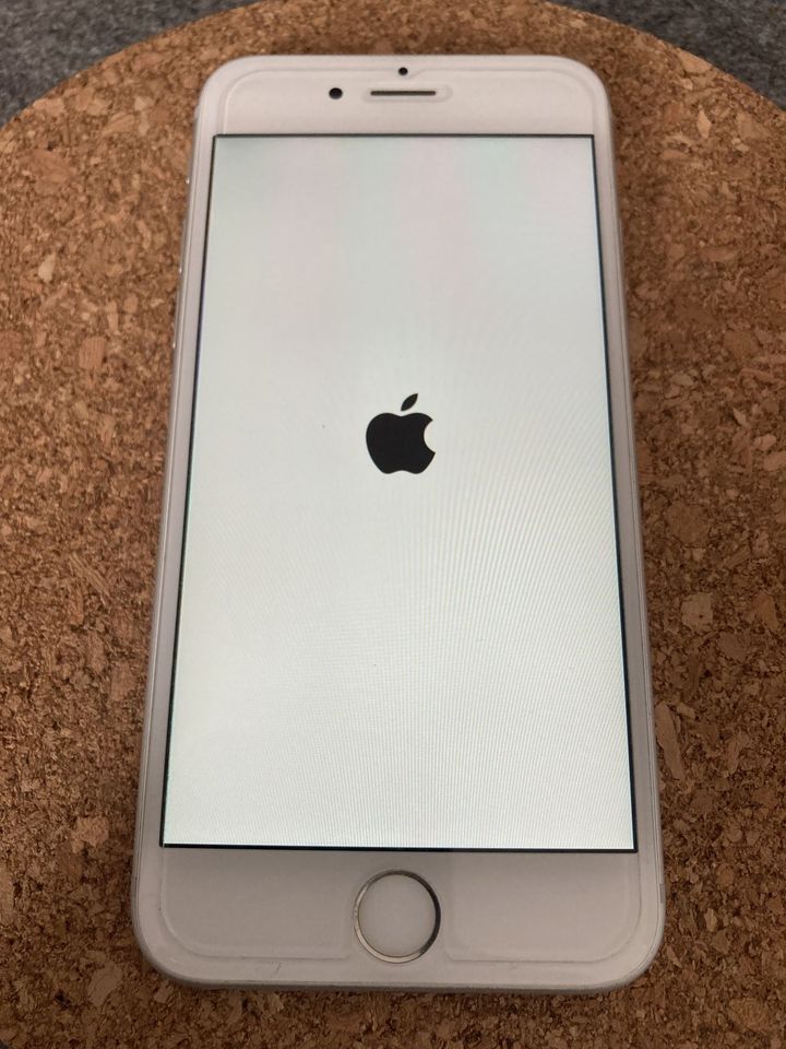 iPhone 6s | Silver | 128GB | iOS 15.8.2 | Akku 100% (Topzustand) in Köln