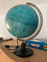 Globus mit Kabel und Beleuchtung München - Sendling Vorschau