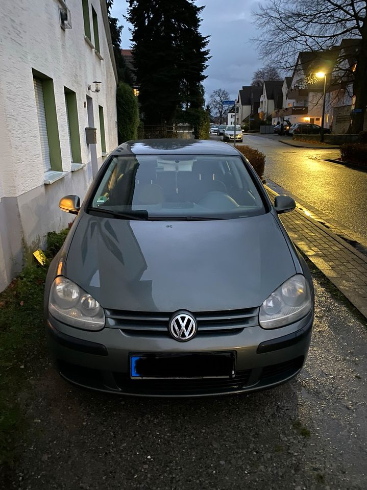 VW Golf V Bj 2004 in Lippstadt