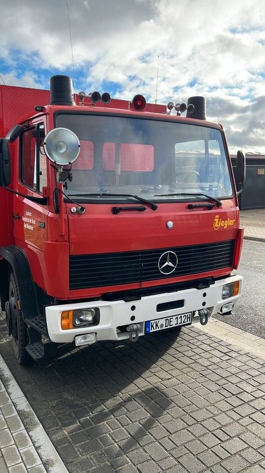 Feuerwehr Umbaufahrzeug 1117 Notstromaggregat in Kempen