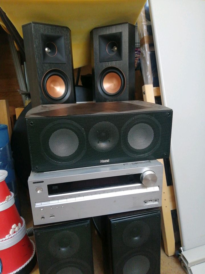 Soundsystem mit Boxen etc. in Erfurt