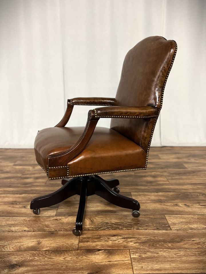 Chesterfield Ledersessel Vintage Bürosessel Brighton Chair Sessel in Hüllhorst