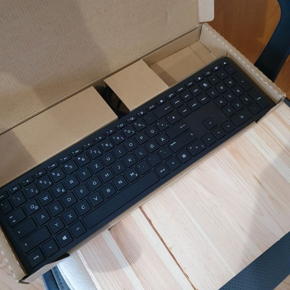 beste Kompatibilität für >> HP / Acer : Tastatur , Maus in Solingen