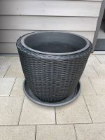 Blumentopf Rattan Durchmesser 40cm Bayern - Kleinaitingen Vorschau