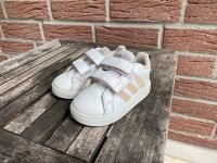 Sneaker Adidas Mädchen 21 Kinderschuhe Nordrhein-Westfalen - Lippstadt Vorschau