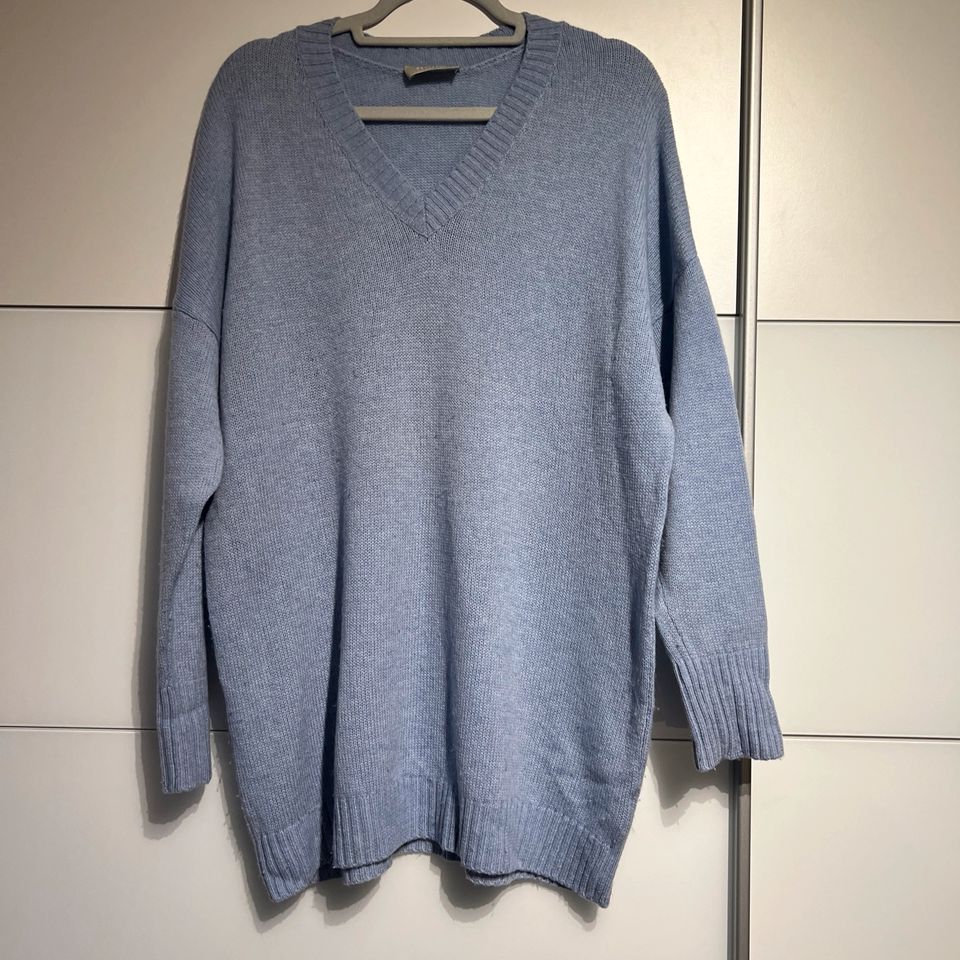 Minx bei Eva Lutz Pulli hellblau Größe 38 Kaschmir/Wolle in Schwalmstadt