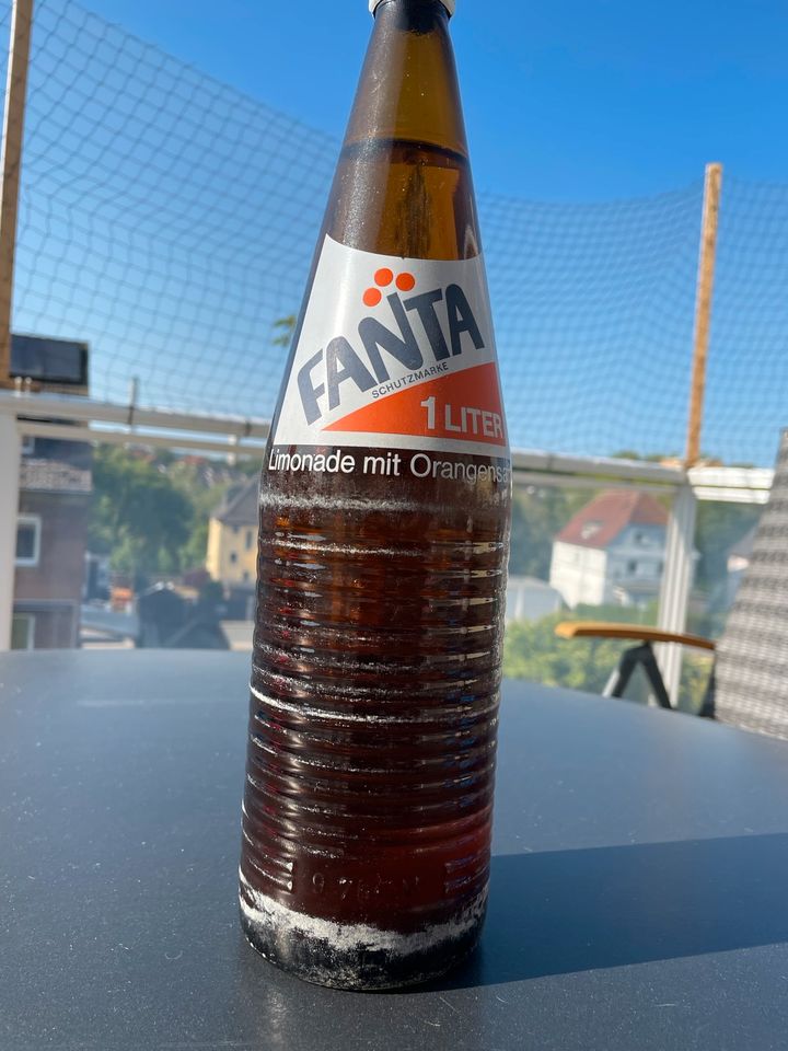 Fanta Flasche 80er Jahre mit Knibbelbild Neu ungeöffnet in  Nordrhein-Westfalen - Hagen | eBay Kleinanzeigen ist jetzt Kleinanzeigen