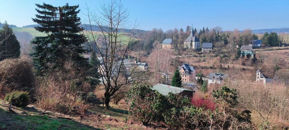 Kleingarten auf Pachtland mit massiver Laube zu verkaufen in Gornsdorf