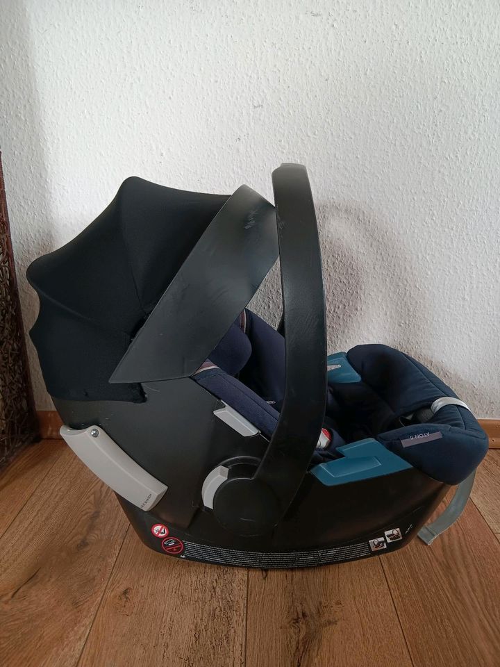 Babyschale Cybex Aton 5 Navy Blue in Wassenberg