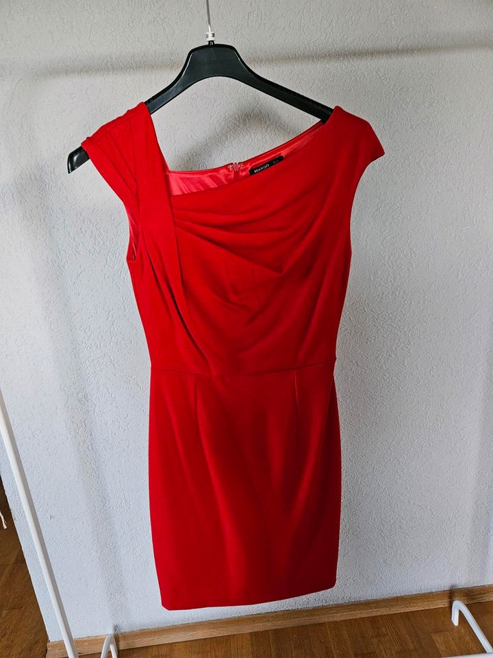 Rotes Kleid von Mango in Pfaffenhofen a.d. Ilm