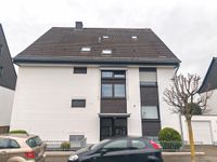 Sanierte 2-Zimmerwohnung in zentraler Lage, mit großem Balkon! Köln - Rath-Heumar Vorschau