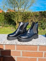 Bench damenschuhe 42 echt leder Stiefeletten schwarz Niedersachsen - Tostedt Vorschau