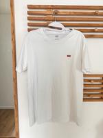 Levi’s t-shirt boyfriend rundhals crewneck minimal rot logo stick Düsseldorf - Pempelfort Vorschau