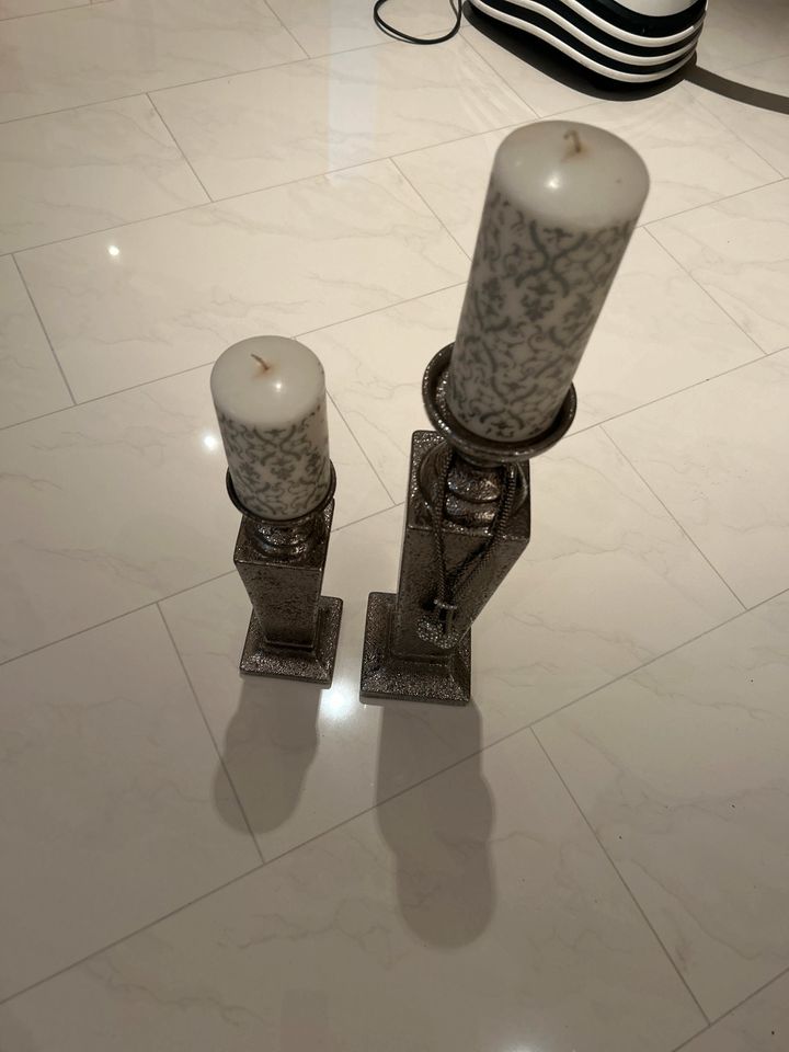 Vasen Silber in Leimen