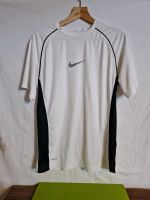Gebrauchtes weißes Herren T-Shirt von Nike Fit, Größe XL (158-170 Saarland - Losheim am See Vorschau
